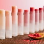 16x9-1100x500-Lip-Balm-us-english-web