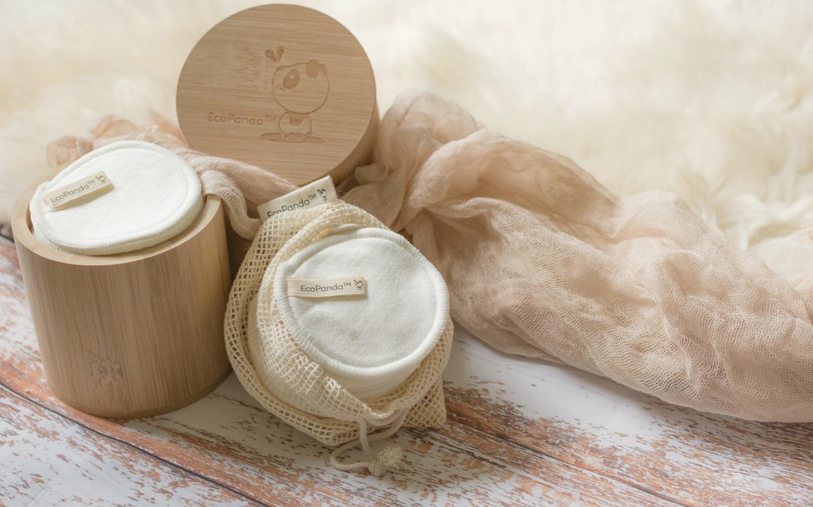 How to: Αποτελεσματικό ντεμακιγιάζ προσώπου | #Hx2com